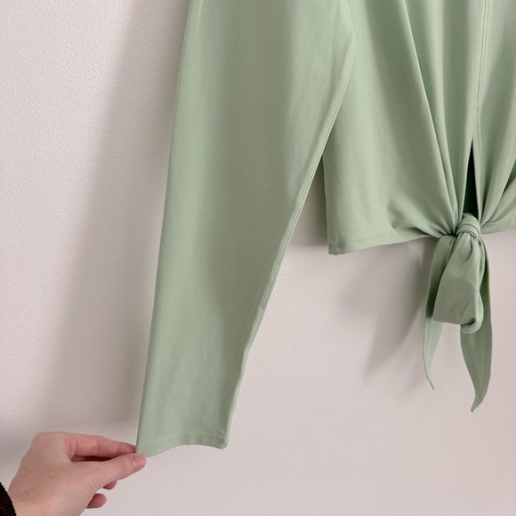 LULULEMON Time to Restore Long Sleeve Wrap Tie Mint 12 NWT - Picture 4 of 6
